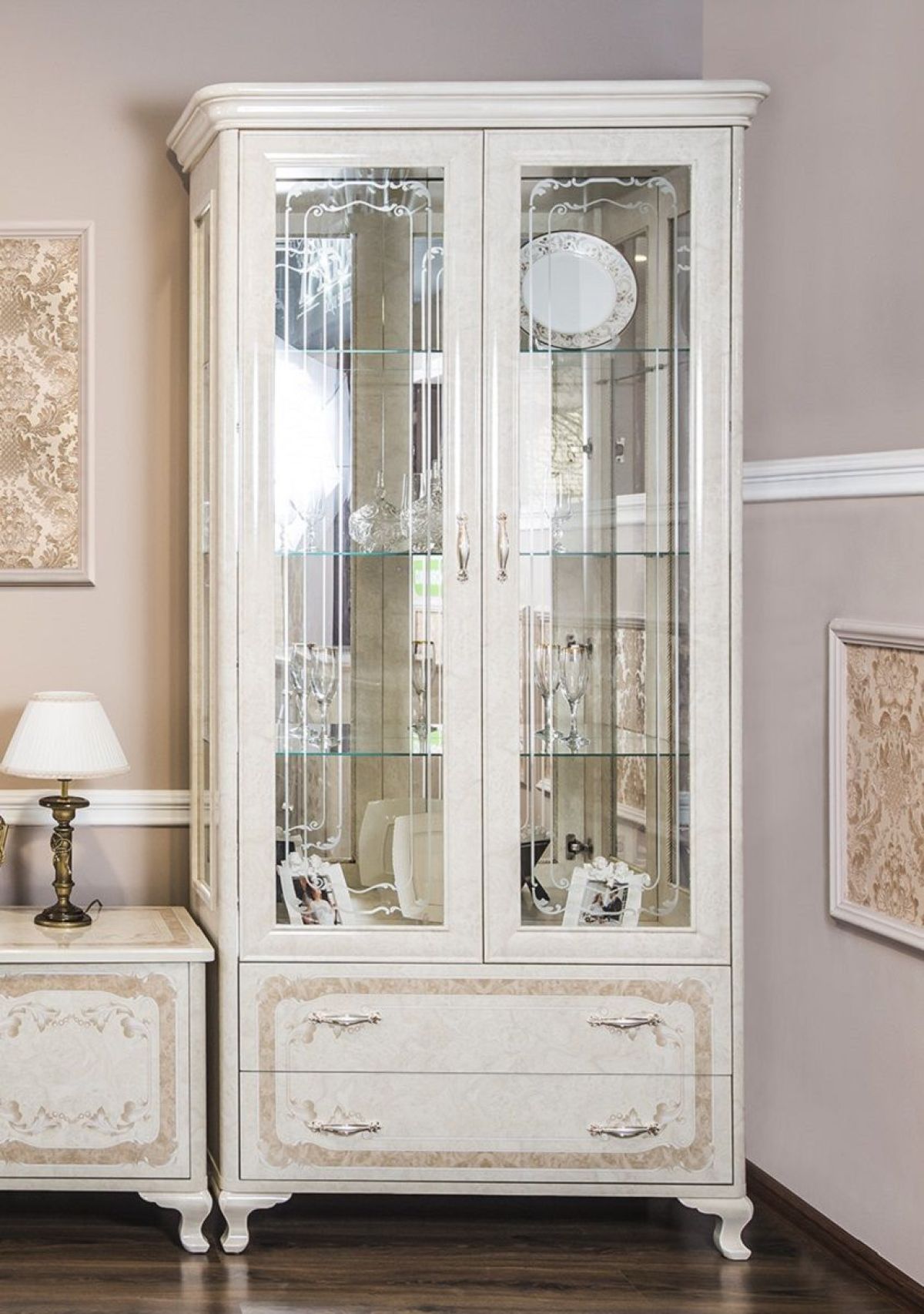 Гостиная Патрисия 2+тв+1 (крем корень глянец) | фото 3