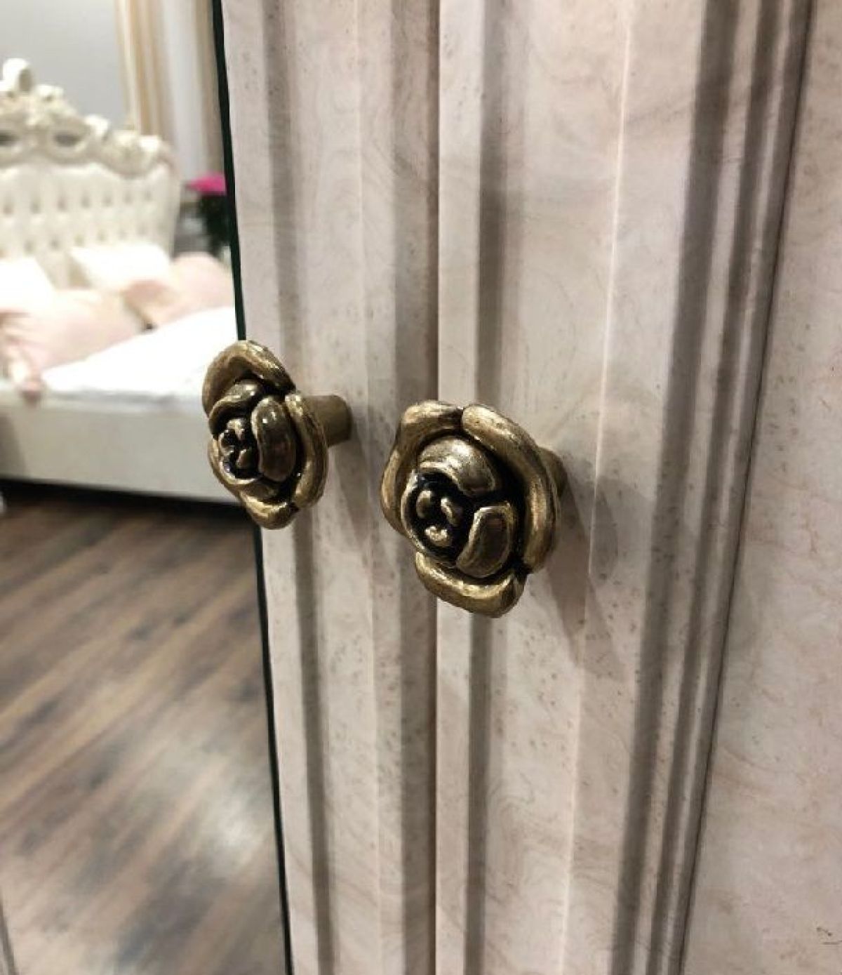 Шкаф 4-х створчатый (2+2) с Зеркалом Афина (крем корень) | фото 3